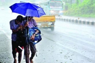 Heavy rain lashes Thrissur district leading to holiday for all educational institutions announced by the District Collector.